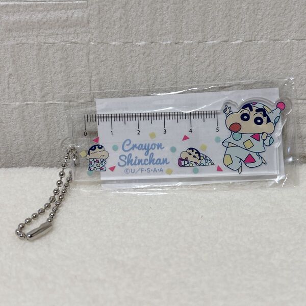 クレヨンしんちゃん】アクリルものさしキーホルダー5cm【パジャマ】