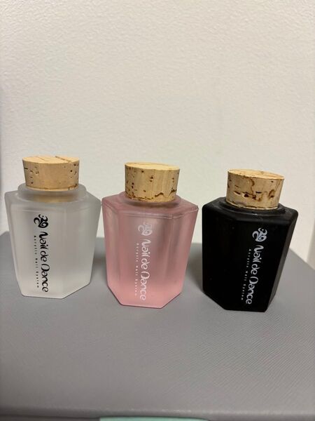 ネイルデダンスダッペンディッシュ限定ピンクカラー 美品