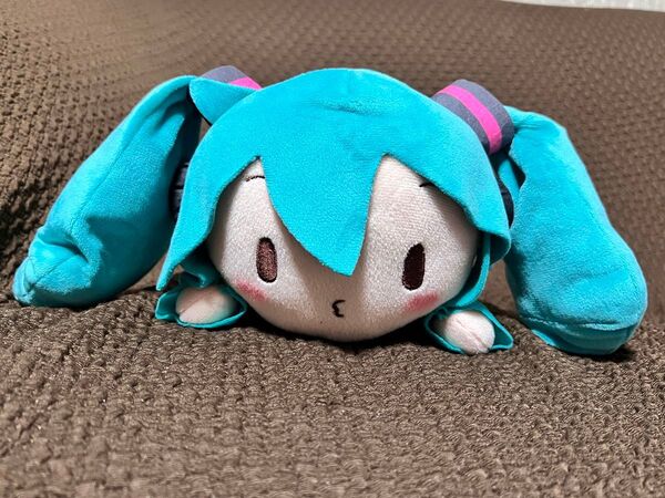 初音ミクシリーズ ふわぷち 寝そべり Mぬいぐるみ 初音ミク 口とじ