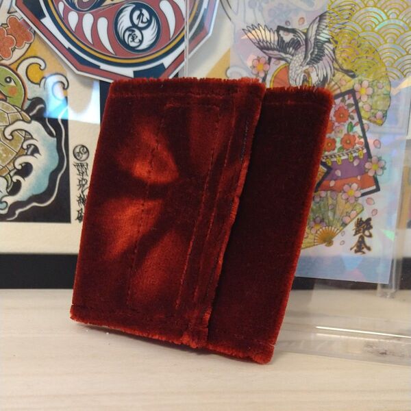 シートベルト差し込み口 バックルカバー 金華山 トラック内装に コスモスレッド 20cm×8.5cm