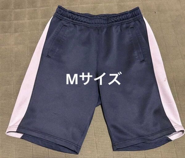 ハーフパンツMサイズ