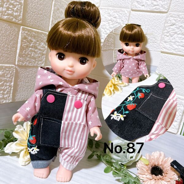 No.87 メルちゃん服 ソランちゃん服 いちご刺繍オーバーオールとパーカーセット