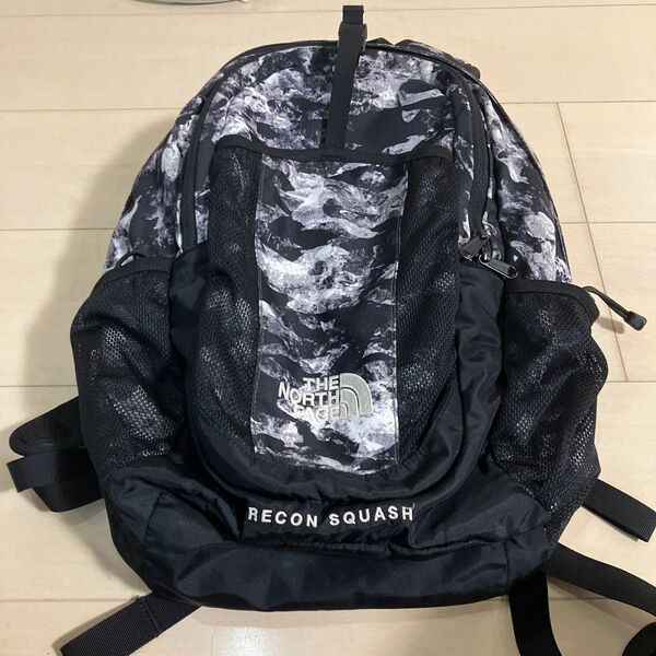 THE NORTH FACEノースフェイス リュックサック 迷彩柄
