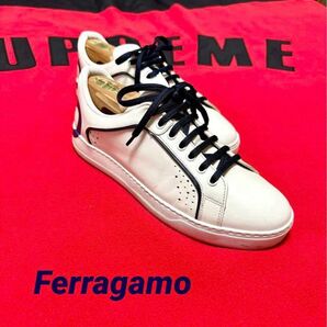 ★人気色★Ferragamoフェラガモ ガンチーニ スニーカー