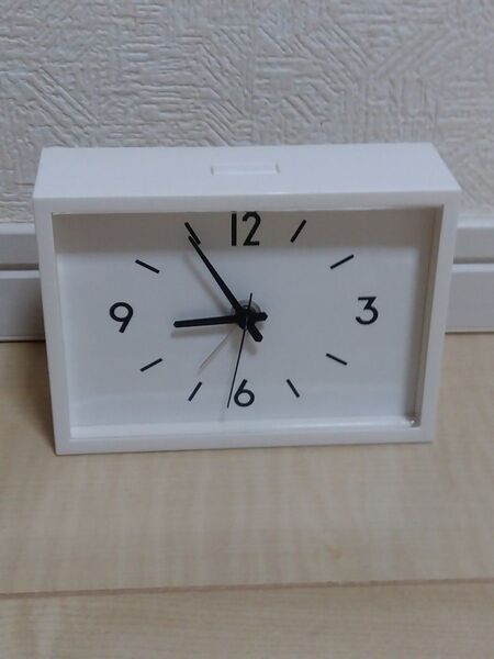 無印良品 駅の時計 アラームクロック