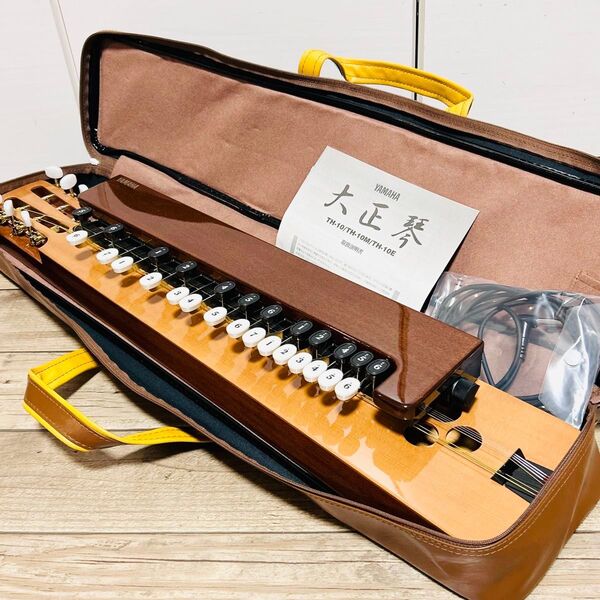 【美品】エレキ 大正琴 YAMAHA TH-10E ①