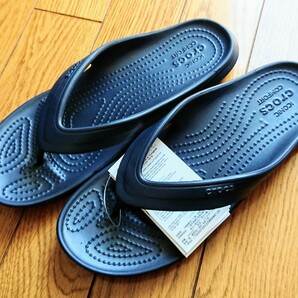 新品★23cm クロックス クラッシック フリップ ネイビー 送料無料