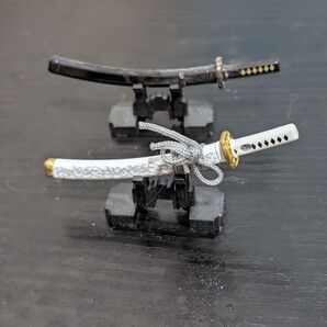 外せる刀身 ダイキャスト製 刀剣マスコット ガチャガチャ トイズキャビン