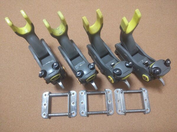 SnowPeak ロッドキーパーFRV21 ホルダー4個+ベース3個 スノーピーク ロッドホルダーSnow Peak FRV 21