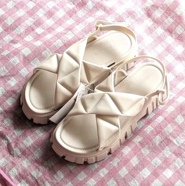 厚底サンダル Lサイズ タグ付き未使用
