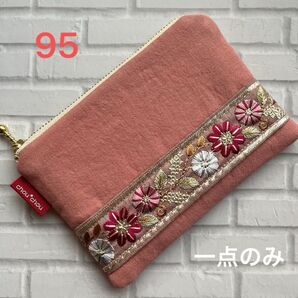 hand made インド刺繍リボン付きフラットミニポーチ95(ローズ)