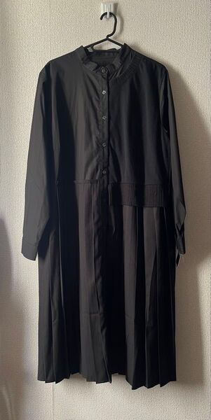新品タグ付き C.O.T.E ドッキングプリーツワンピース 黒