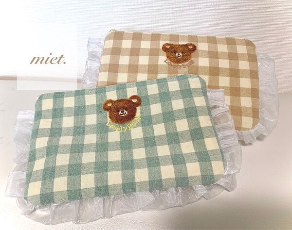 【ハンドメイド品】 レディース ファスナーポーチ フリル ポーチ マルチケース 小物入れ チェック柄 母子手帳ケース miet.