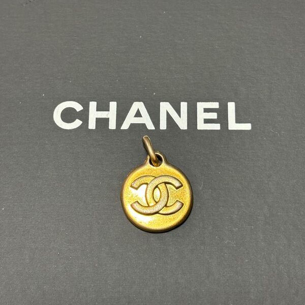 CHANEL ゴールドチャーム 正規品