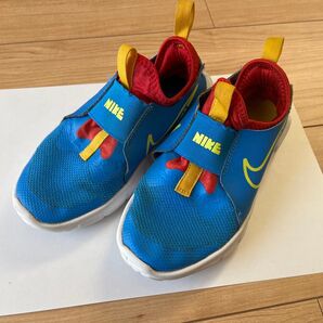 NIKE フレックスランナー2 18