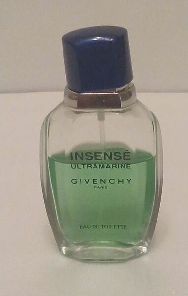 アンサンセ ジバンシイ ウルトラマリン オーデトワレ 30ml