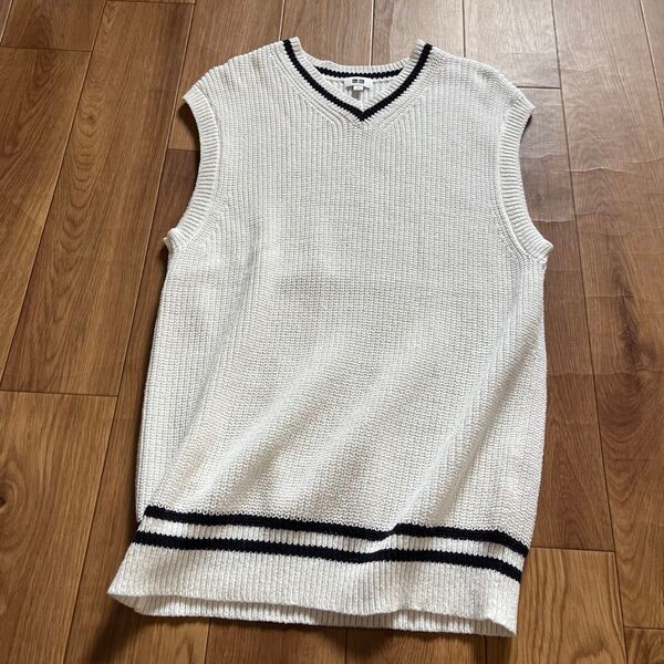 美品 メンズ ユニクロ UNIQLO Vネックニットベスト オーバーサイズ