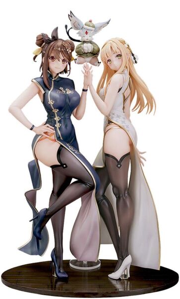 新品未開封 ライザのアトリエ2 〜失われた伝承と秘密の妖精〜 ライザ&クラウディア チャイナドレスVer.