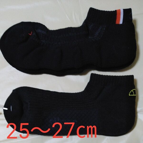 ellesseとChampionのスポーツショートソックス サイズ25~27㎝ ブラック 2足