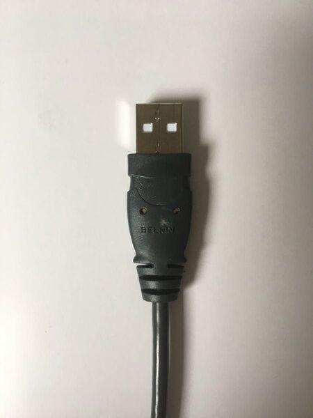 (おまけ付。ベルキンの本物です!使用感なし) Belkin 15cm USBケーブルを替えると本当に音が良くなります\(^o^)/
