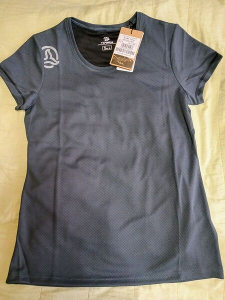 テルヌア ternua Tシャツ Lサイズ