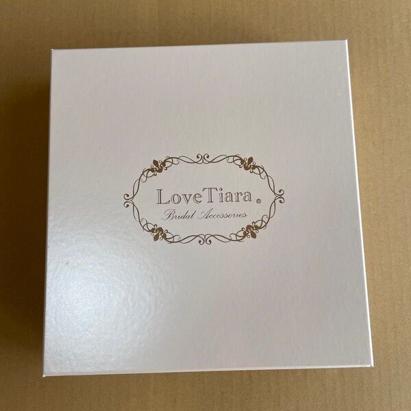 新品 ティアラ ネックレス イヤリング Love Tiara 3点セット