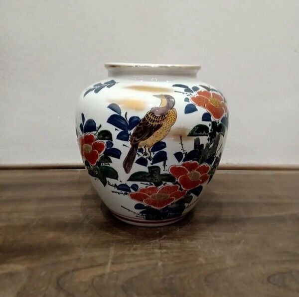 九谷焼 色絵花鳥花瓶