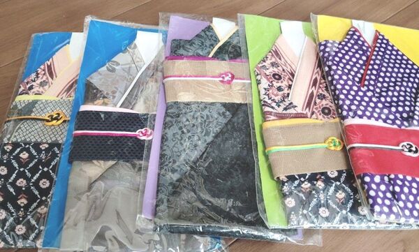 着物ボトルカバー 未使用 日本製の着物生地使用 3万円相当 5枚 未使用のまま保管