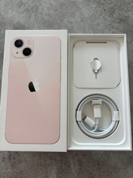【美品】空箱 iPhone13 Apple 純正ライトニングケーブル Lightningケーブル