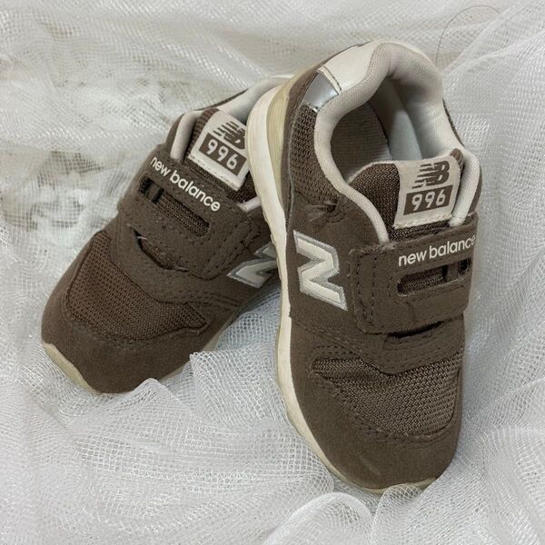 New Balance 996 ベビースニーカー ブラウン