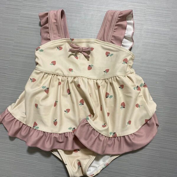 女の子 水着 いちご柄 フリル付き