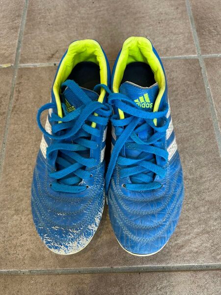 adidas サッカースパイク 23.5 青/黄 アディダス