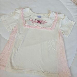 axes femme kids フリルTシャツ 130cm
