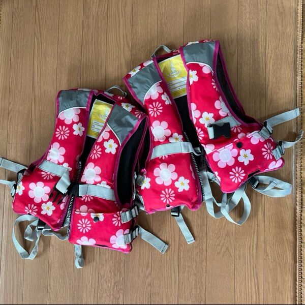 子供用ライフジャケット 2着セット ピンク 花柄 双子
