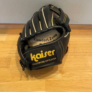 Kaiser(カイザー) グローブ 8インチ ブラック 右利き【野球 ソフトボール】 右投げ キャッチャーミット
