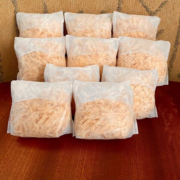 41 削りたてをお届けします 国産 ヒノキチップ ひのきおがくず 檜チップ 香り袋 おがくず10袋
