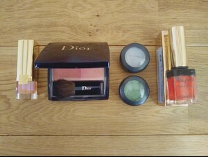  limitation Yves Saint-Laurent Dior MAC estilo -da-5 point set *kis& brush cheeks small eyeshadow lip beautiful goods 