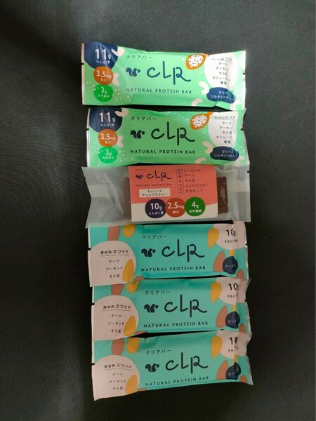 クリアバー アーモンド3本、ソルティーカシュー2本 チョコブラウニー1 CLR BAR スナックミー