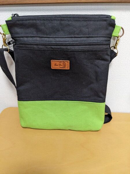 ハンドメイド ショルダーバッグ ツートンカラー