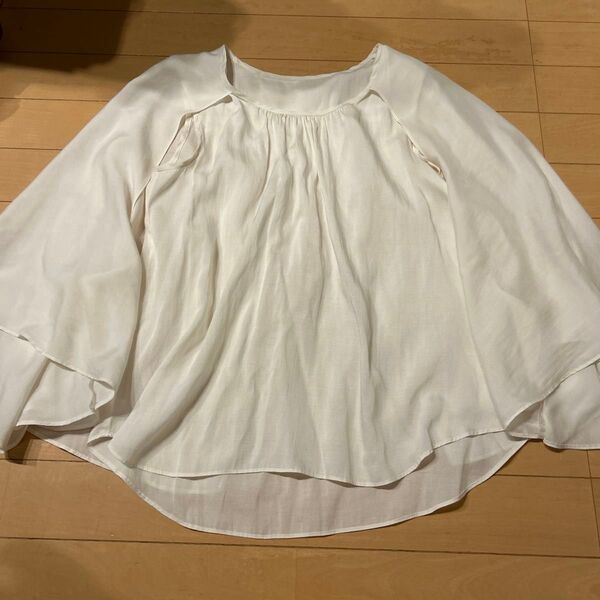 ブラウス
