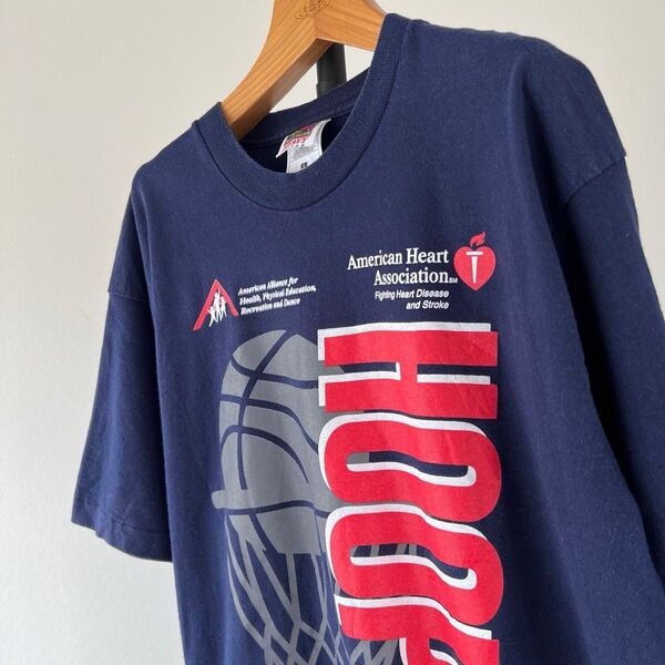 90s USA製 HOOPS ビンテージTシャツ バスケ スポーツ メンズ 半袖 ネイビー Lサイズ【シングルステッチ】