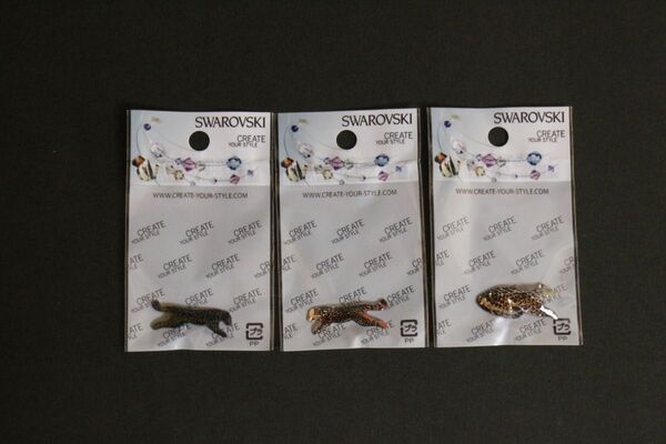 未開封スワロフスキー動物モチーフ3種チーター 黒豹レオパード#2839 #4007 #4009ファンシーストーンSWAROVSKI