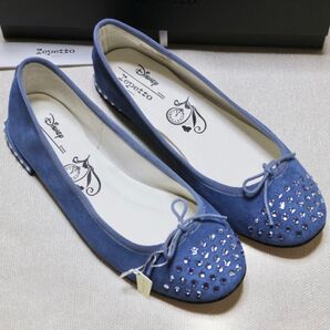 映画ディズニーコラボ限定品 未使用 repettoレペット シンデレラ スワロフスキー付き 38 バレーシューズ サンドリオン