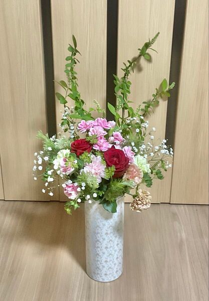 亜麻色L 花瓶 花器 フラワーベース 陶器 箱入り 高級 ノリタケ Noritake 北欧 癒し 大人かわいい花瓶