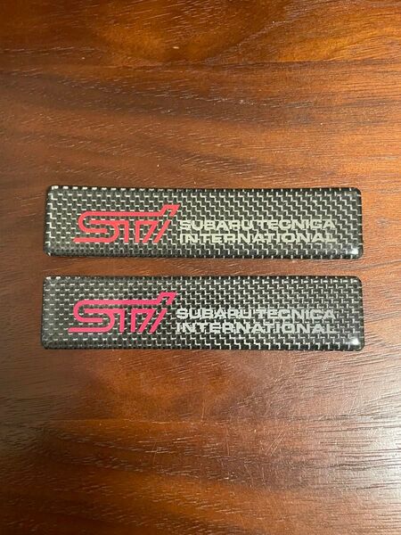【2枚セット】SUBARU スバル STI カーボンエンブレム オーナメント