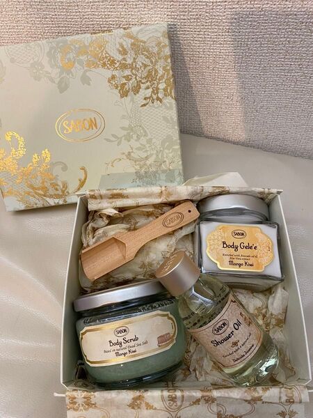 SABON ボディケアセット ボディスクラブ.ボディジュレ.シャワーオイル