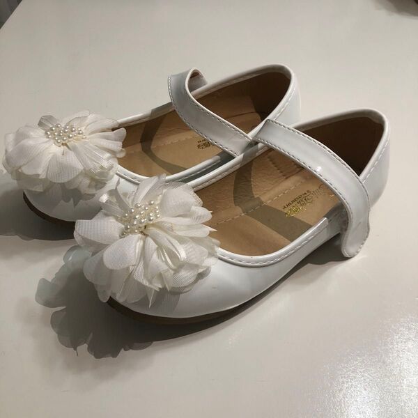 フォーマルシューズ 女の子 19.5cm 結婚式 発表会 白