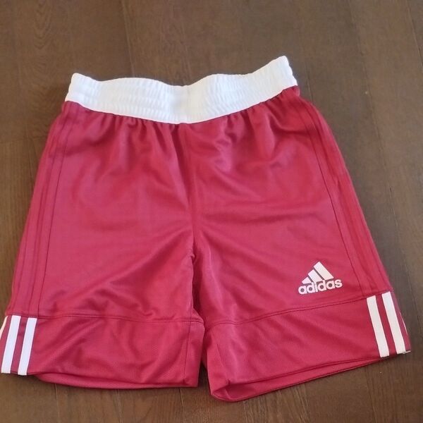 adidas ハーフパンツ レッド 150㌢
