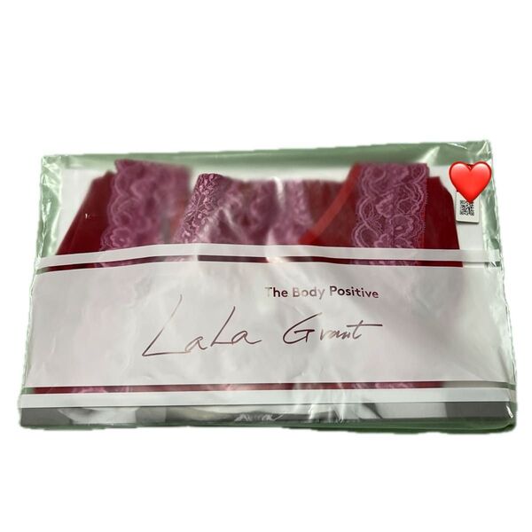 グラントイーワンズ グレイシーララドール LOVE 95