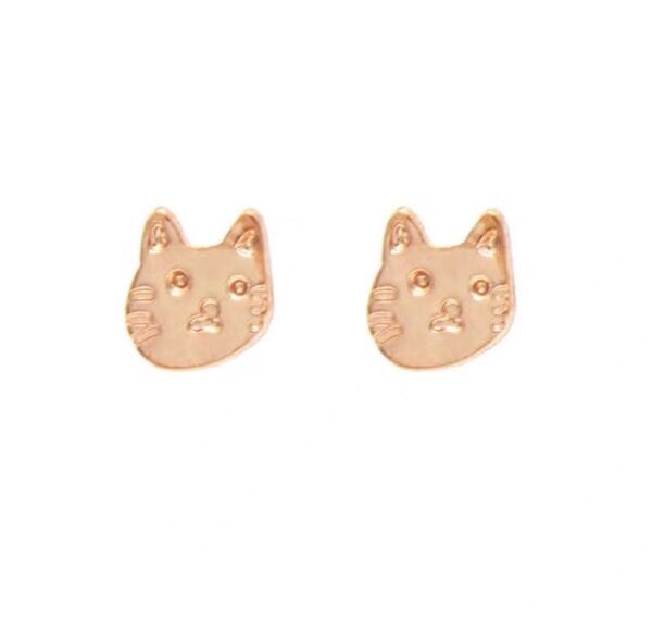 ピアス 925シルバーポスト ピンクゴールド 可愛い ネコ 猫 ユニーク 樹脂ノンホールに変更可能